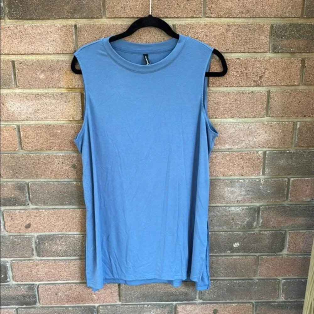 PrettyGarde Blue No-Sleeve Pajama Set for Cozy Sleep or lounge wear - Picture 6 of 9